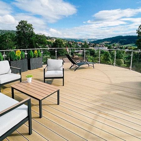 Penthouse Sloneczna Rapsodia - Blisko Parku Zdrojowego - Duzy Taras Na Dachu - Piekny Widok - Winda - Garaz Leilighet Rabka-Zdrój Eksteriør bilde