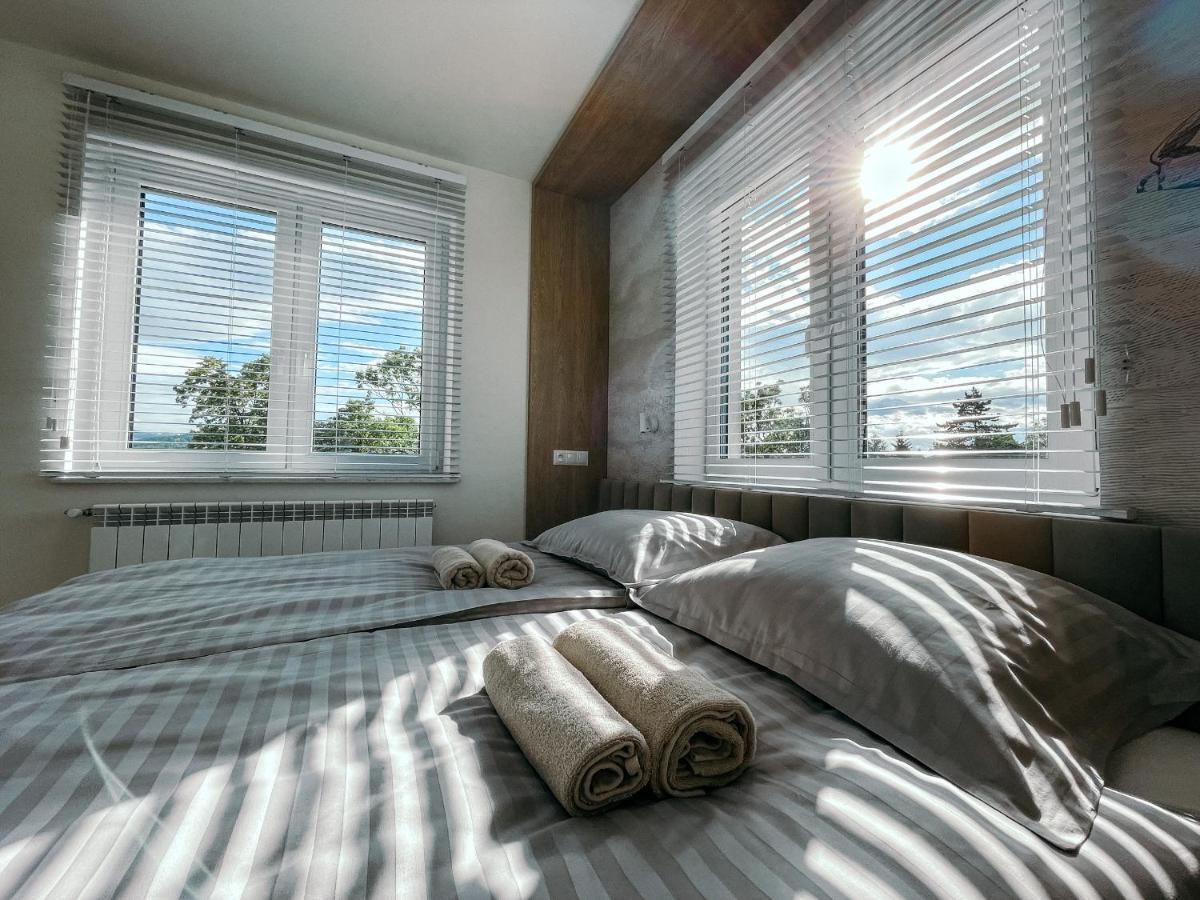 Penthouse Sloneczna Rapsodia - Blisko Parku Zdrojowego - Duzy Taras Na Dachu - Piekny Widok - Winda - Garaz Leilighet Rabka-Zdrój Eksteriør bilde