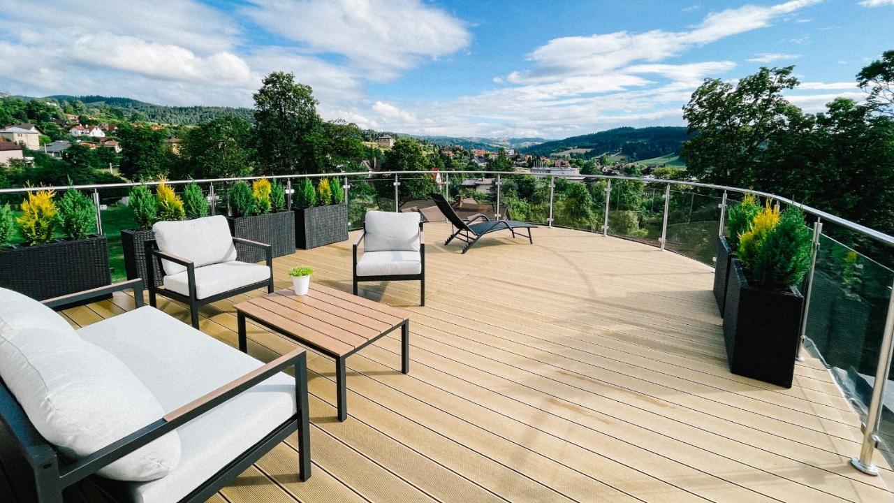 Penthouse Sloneczna Rapsodia - Blisko Parku Zdrojowego - Duzy Taras Na Dachu - Piekny Widok - Winda - Garaz Leilighet Rabka-Zdrój Eksteriør bilde